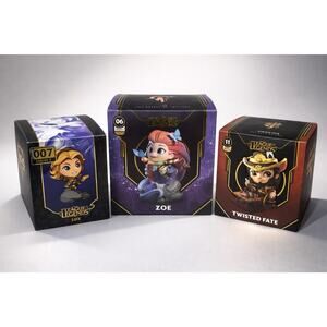 League Of Legends Zoe & Twisted Fate From Series 3 And Lux From Series 2 (lot 3)